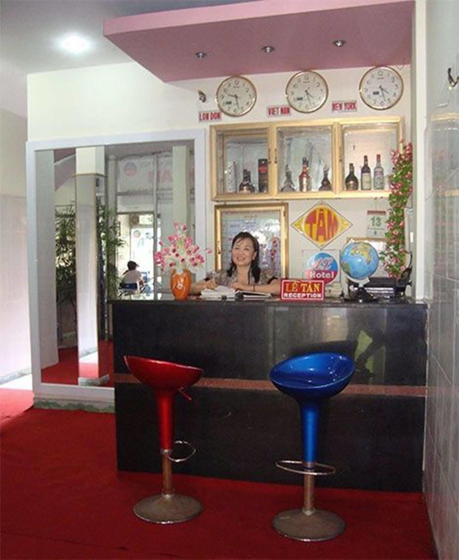 Anh Linh 1 Hotel دونغ هوي المظهر الخارجي الصورة