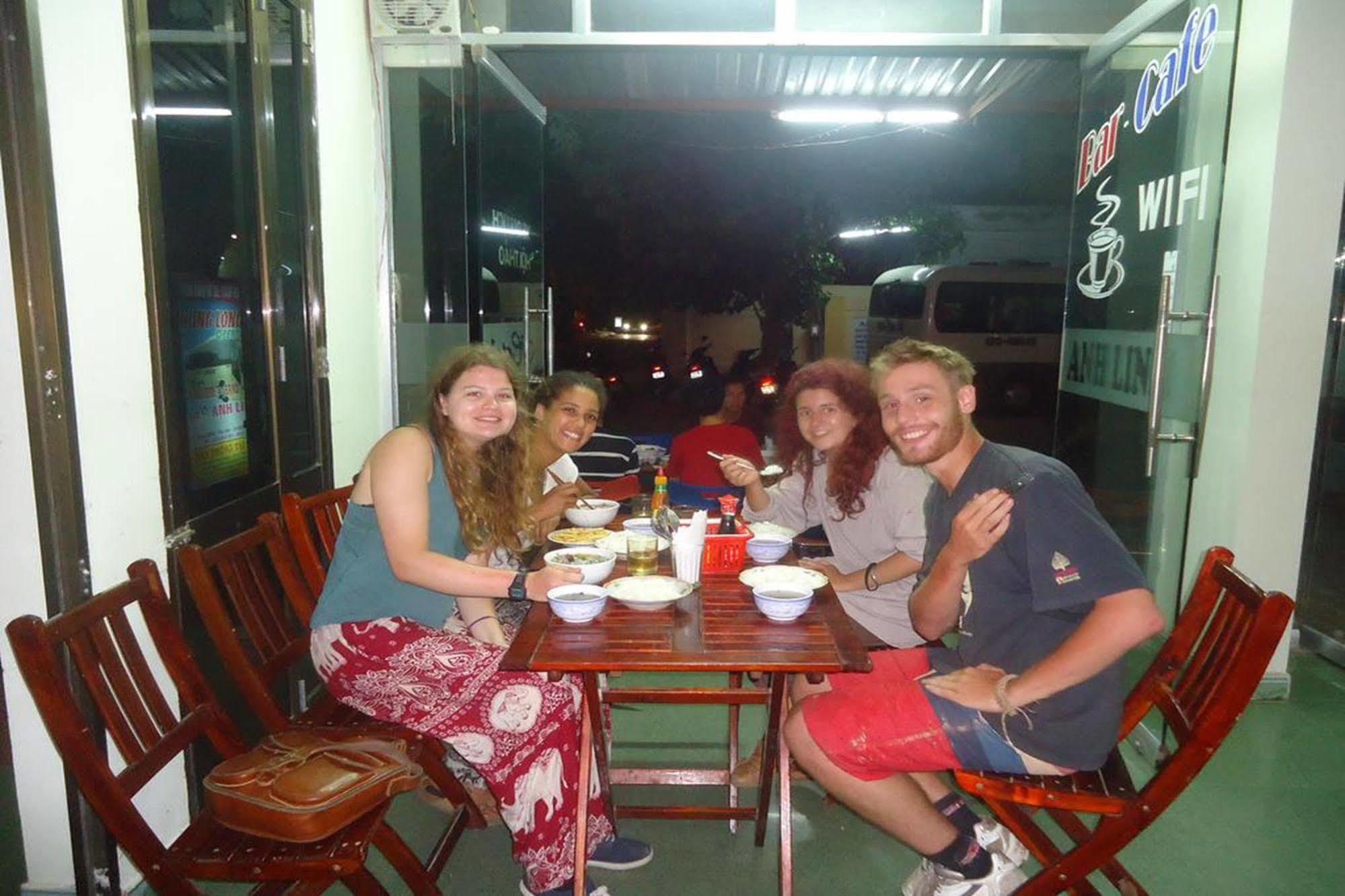 Anh Linh 1 Hotel دونغ هوي المظهر الخارجي الصورة
